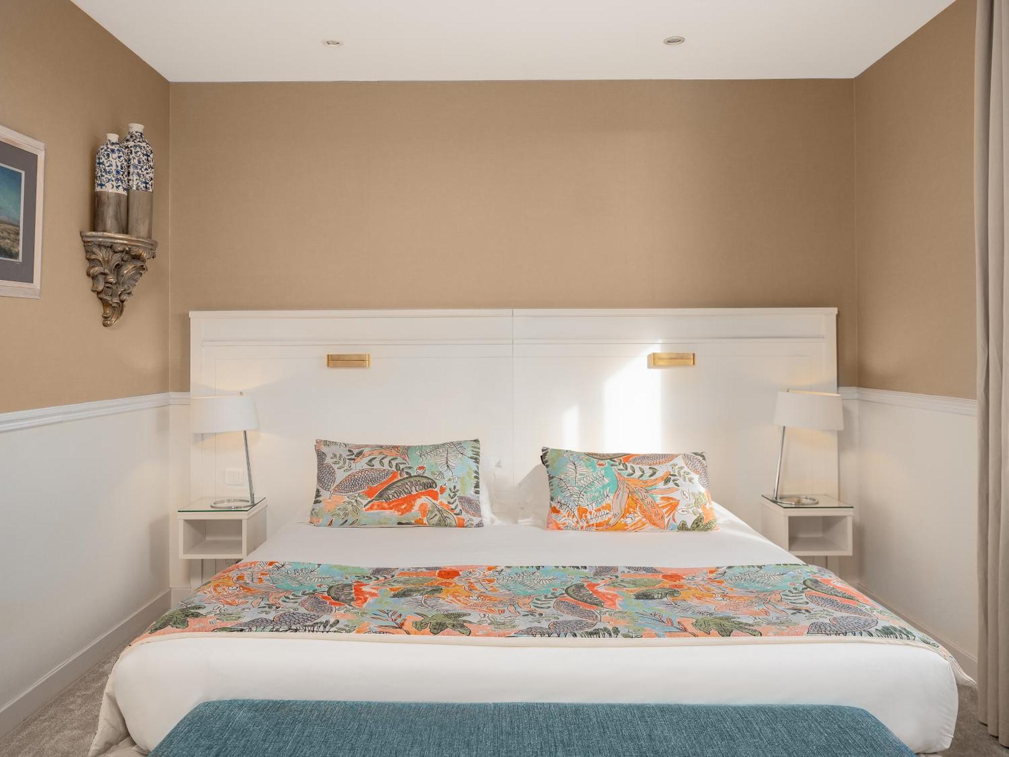 Castel Clara Thalasso & Spa Bangor Ngoại thất bức ảnh